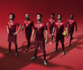 开云体育世界杯-枫叶之怒，阿诺德一剑封喉，加拿大挺进2026世界杯决赛